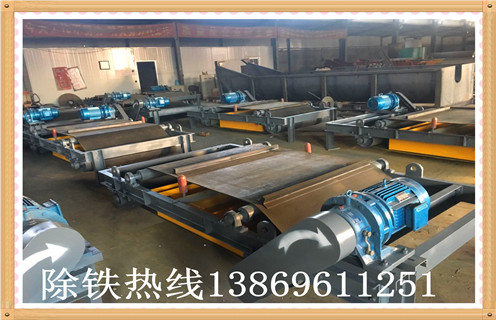 懸掛式輸送帶強(qiáng)力磁鐵強(qiáng)磁除鐵器 懸掛式輸送帶強(qiáng)力磁鐵強(qiáng)磁除鐵器